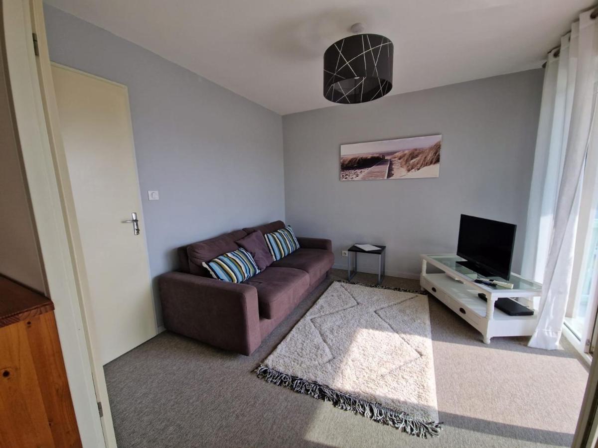 Appartement Avec Piscine, Tennis & Balcon, Centre-Ville Chatelaillon-Plage, 6 Pers, 2 Ch - Fr-1-706-17 外观 照片