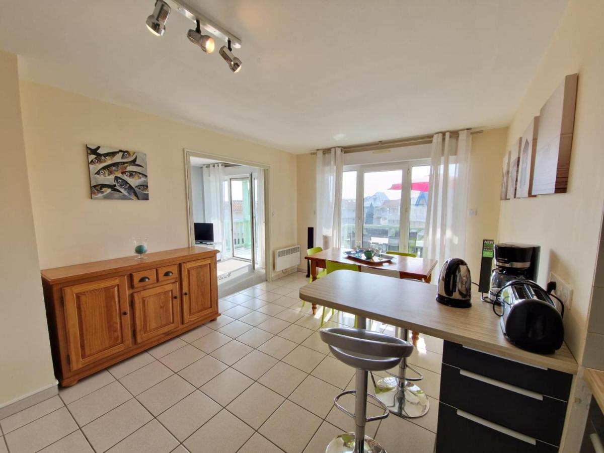 Appartement Avec Piscine, Tennis & Balcon, Centre-Ville Chatelaillon-Plage, 6 Pers, 2 Ch - Fr-1-706-17 外观 照片